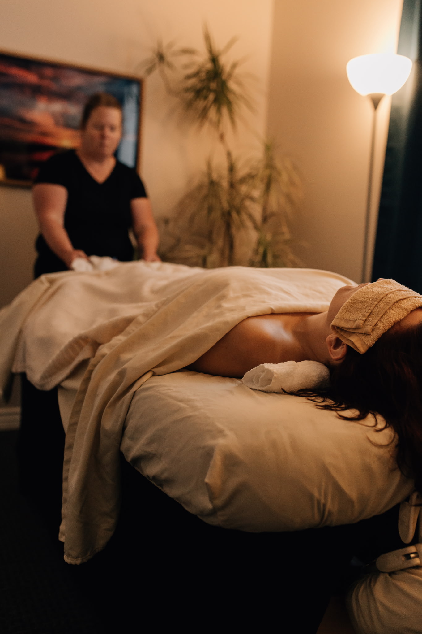 Relaxing therapeutic massage session at Liz Moffat Massage in Murray, Utah